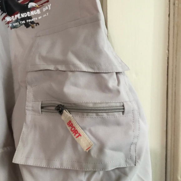 Creative American Flag Graphic Print Men's tan color Cargo shorts XL -New - Picture 4 of 11